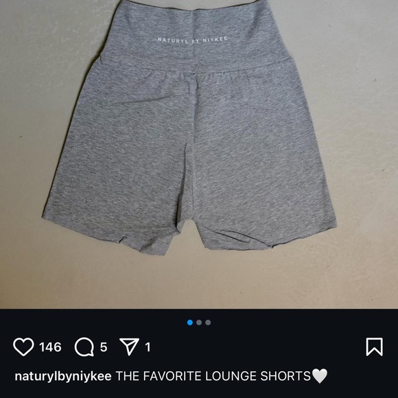 Gray Twist Bralette and lounge shorts (set) - Large - Picture 3 of 5